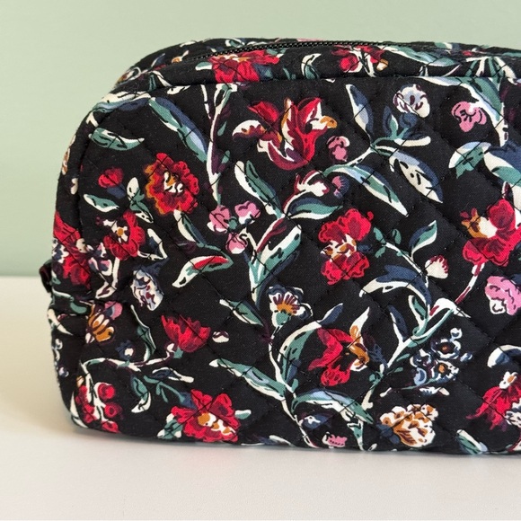 Vera Bradley Ultimate Travel Case Womens OS Black Perennials Noir Makeup Bag - Picture 2 of 12